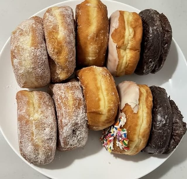 10 Donuts.